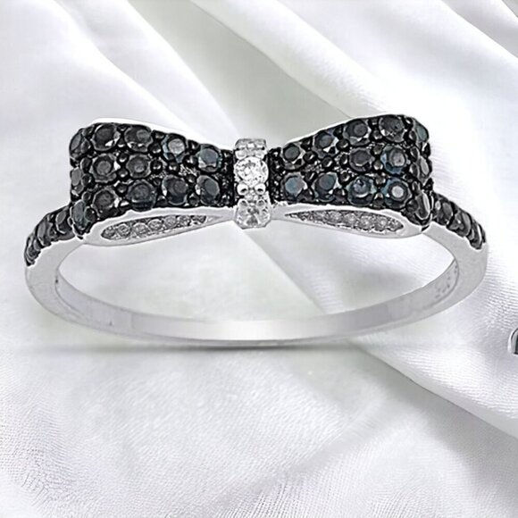 NWT Fashion Women's 925 Sterling Silver Clear Stone CZ Bow Tie Ring - Picture 2 of 5